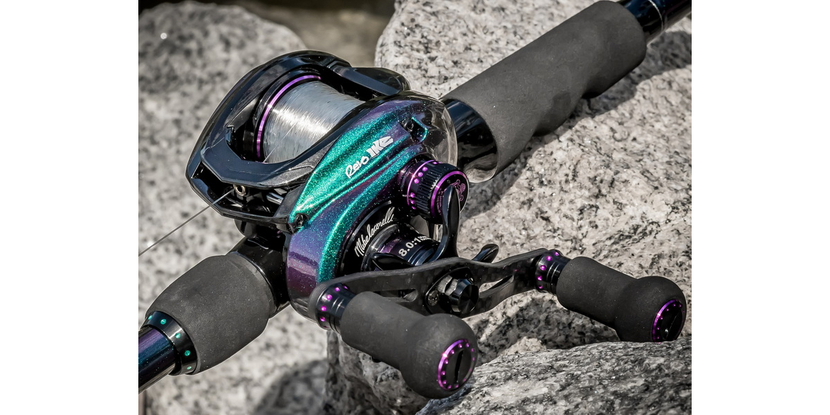 Мультипликаторная катушка Abu Garcia Revo4 IKE Low Profile