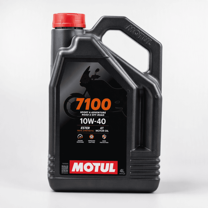 Моторное масло Motul 7100 4T 10W-40 4 литра