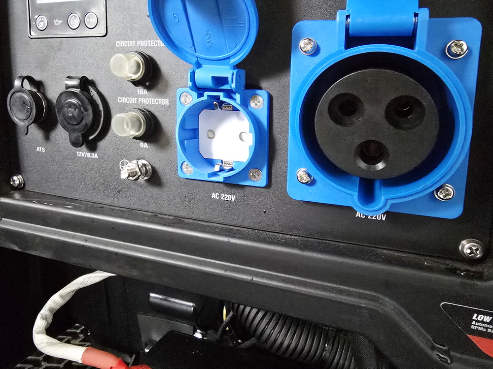 Генератор бензиновый инверторный Senci SC5000i-Y в Беларуси